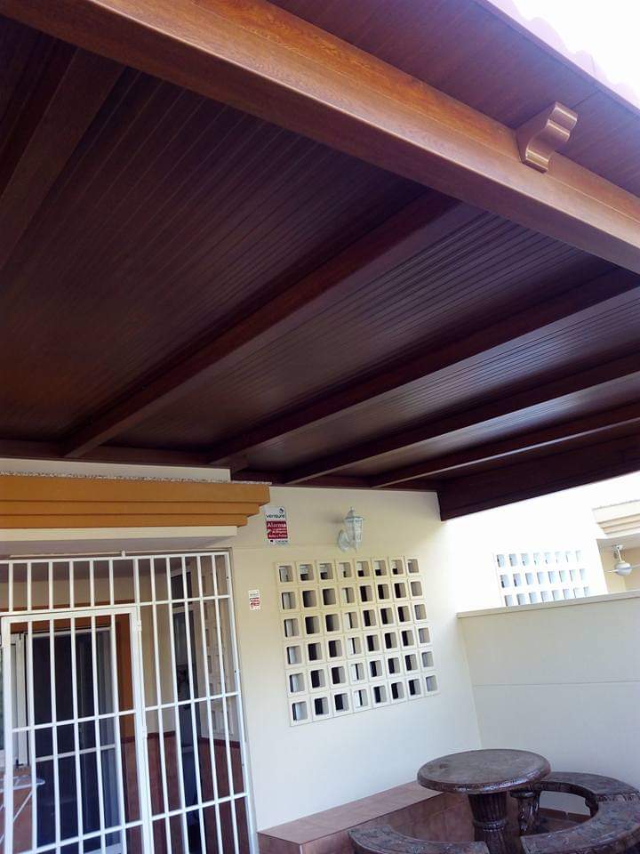 PERGOLAS DE ALUMINIO.jpg